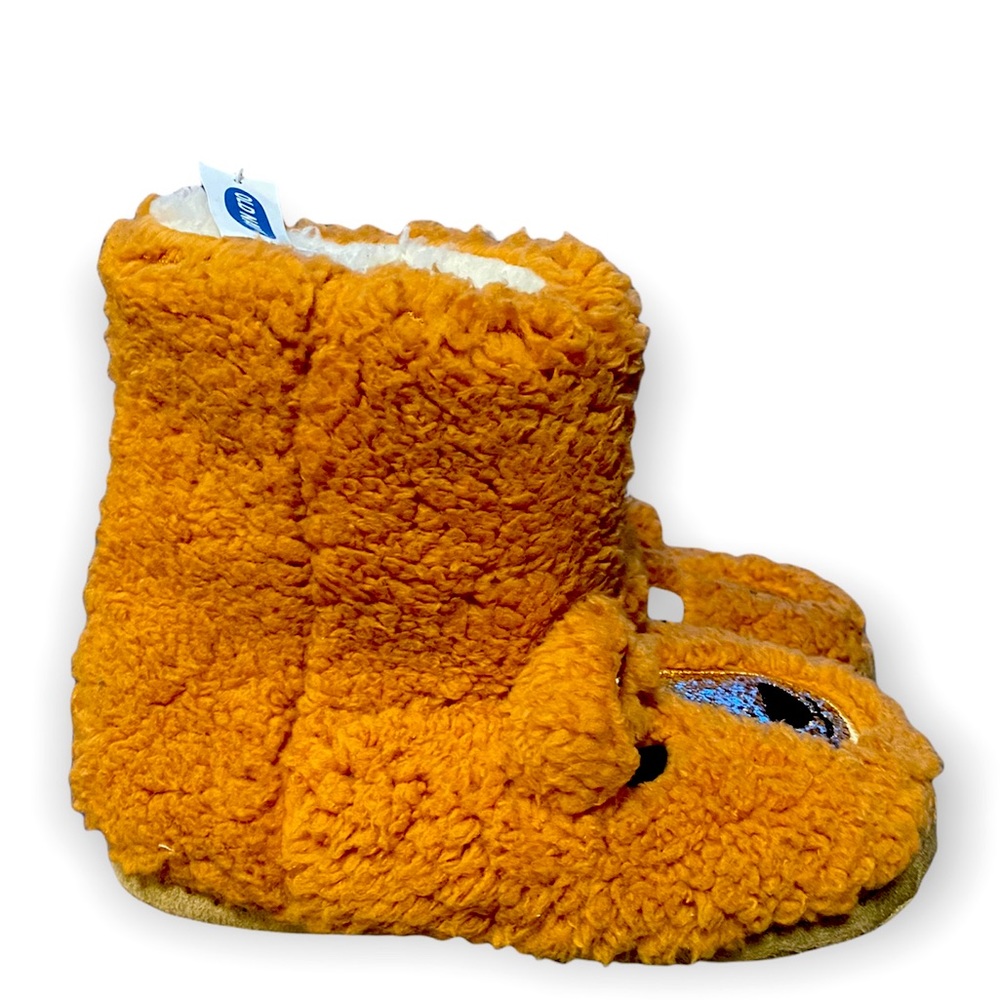 Bear slippers size xl 3-4